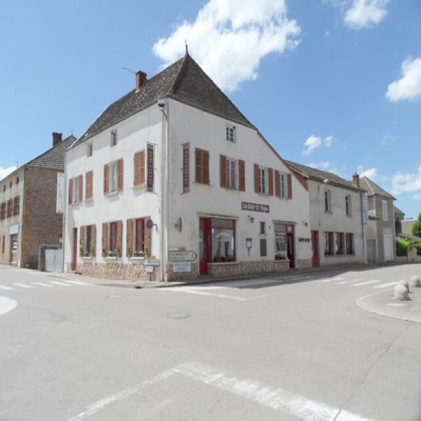 Vente Immobilier Professionnel Local commercial La Clayette 71800